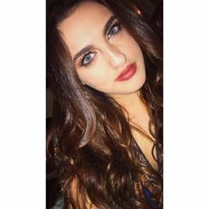 Meet your Posher, Victoria